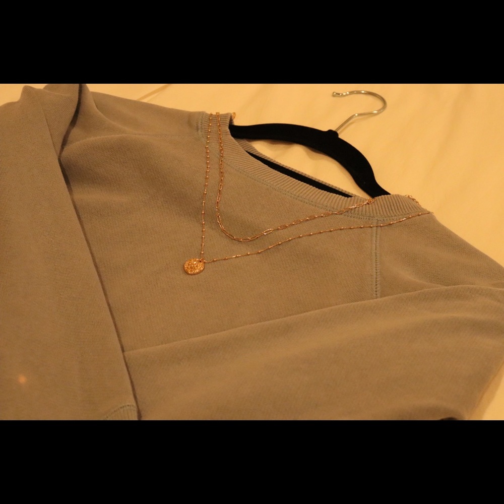 Urban periwinkle crewneck